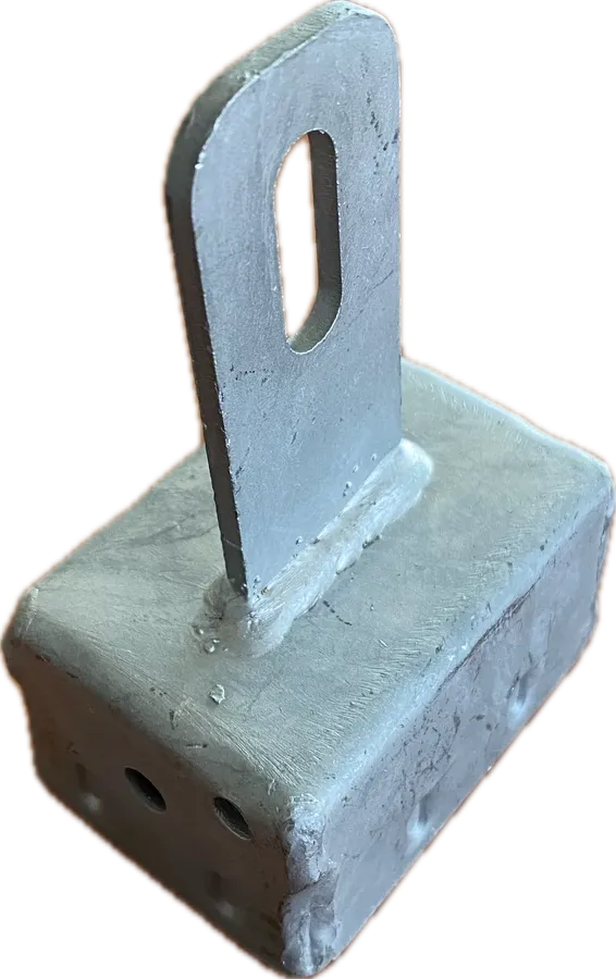 Támoszlop zárósapka füllel, acél, 60 × 40 mm