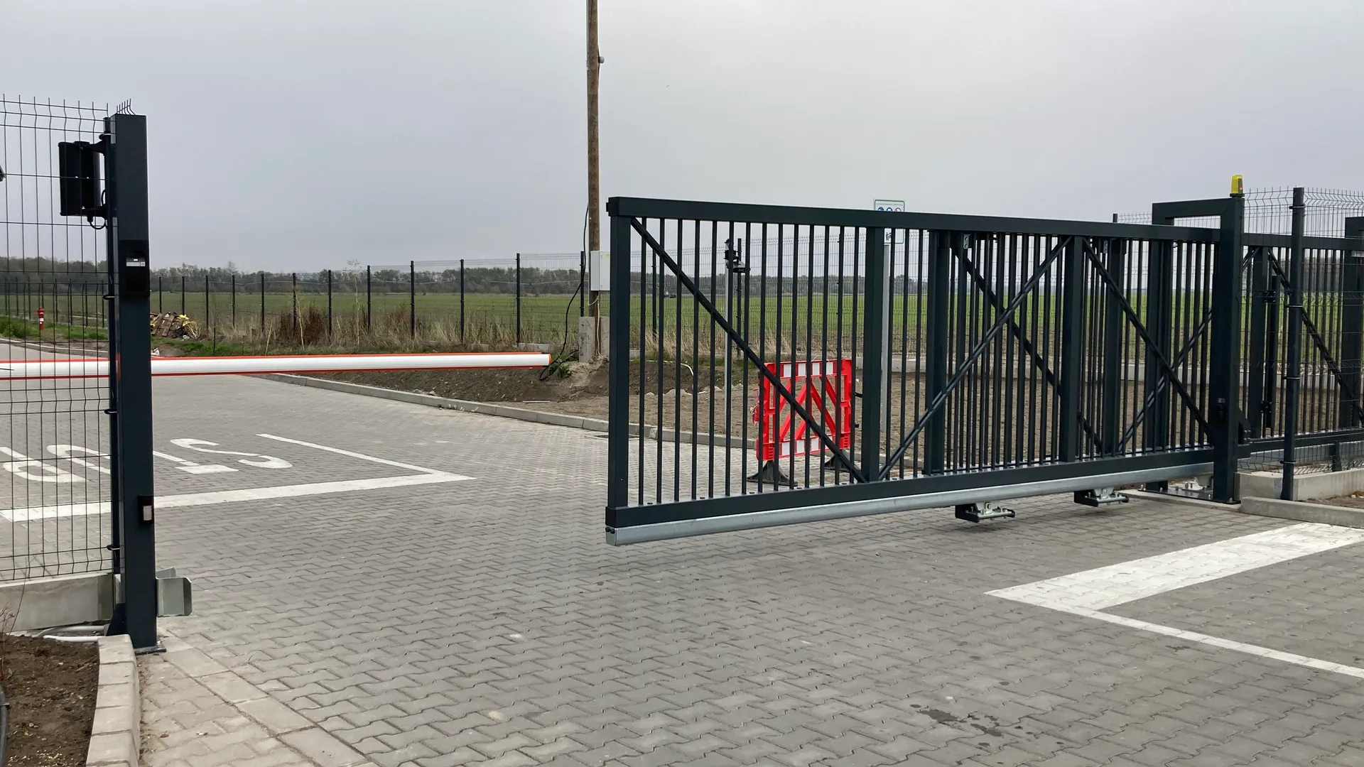 Teleszkópos úszókapu (ST22/5)
